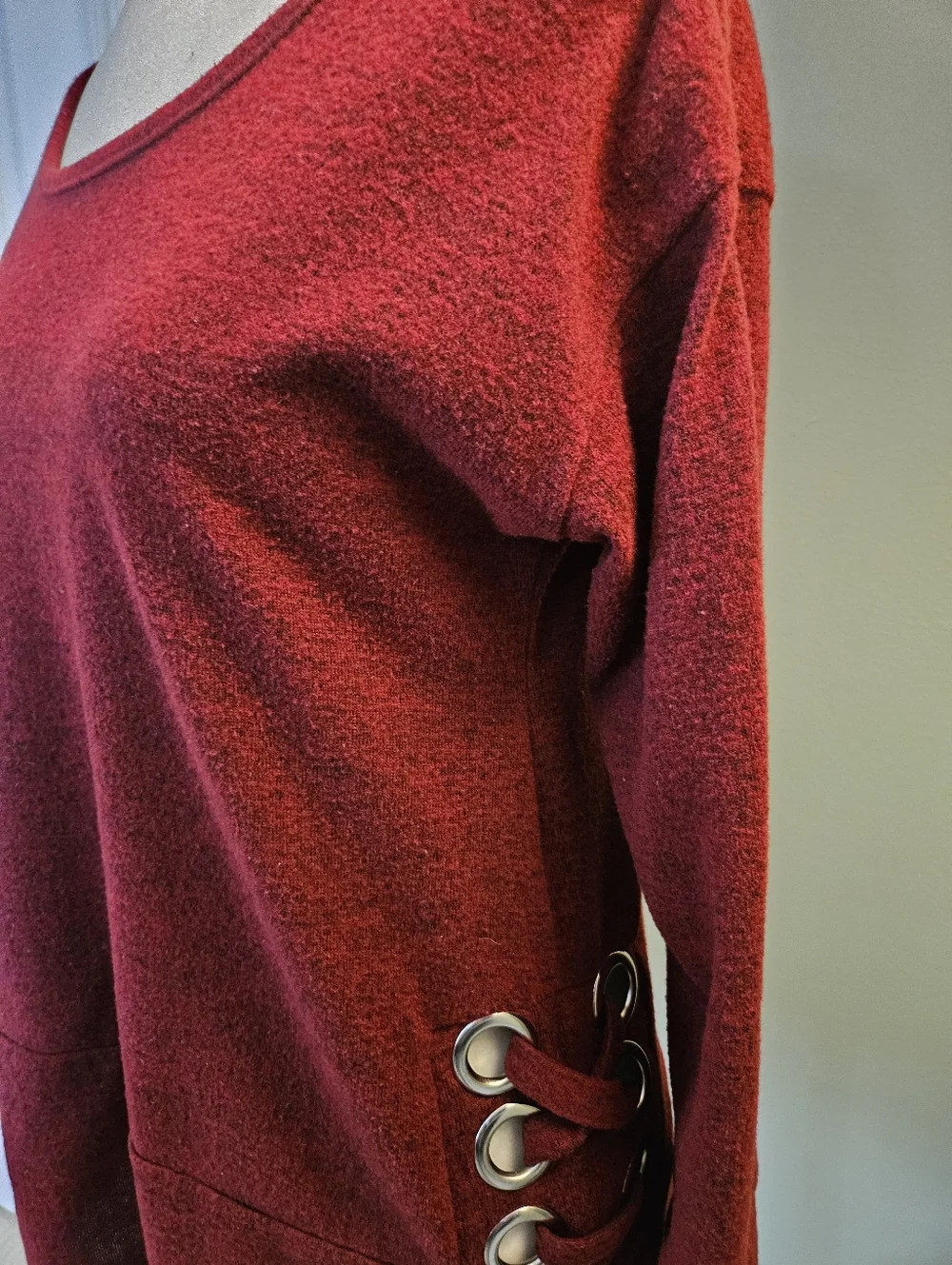 New York Laundry Women's Size Medium M Cozy Scoop Neck Red Tunic Sweater
